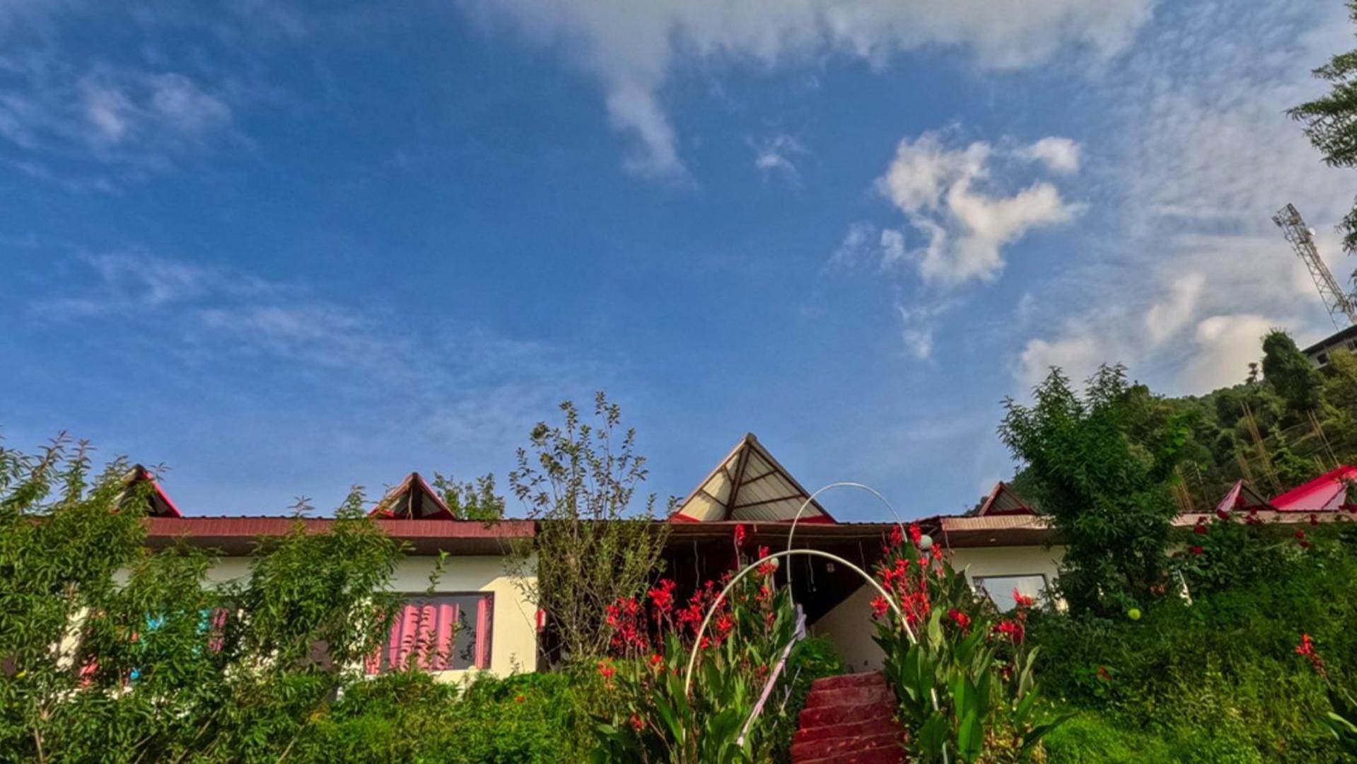 Haut Monde King'S Paradise Resort Kanatal Exterior photo